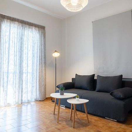 Villa Pitsa Batsíon Habitación foto