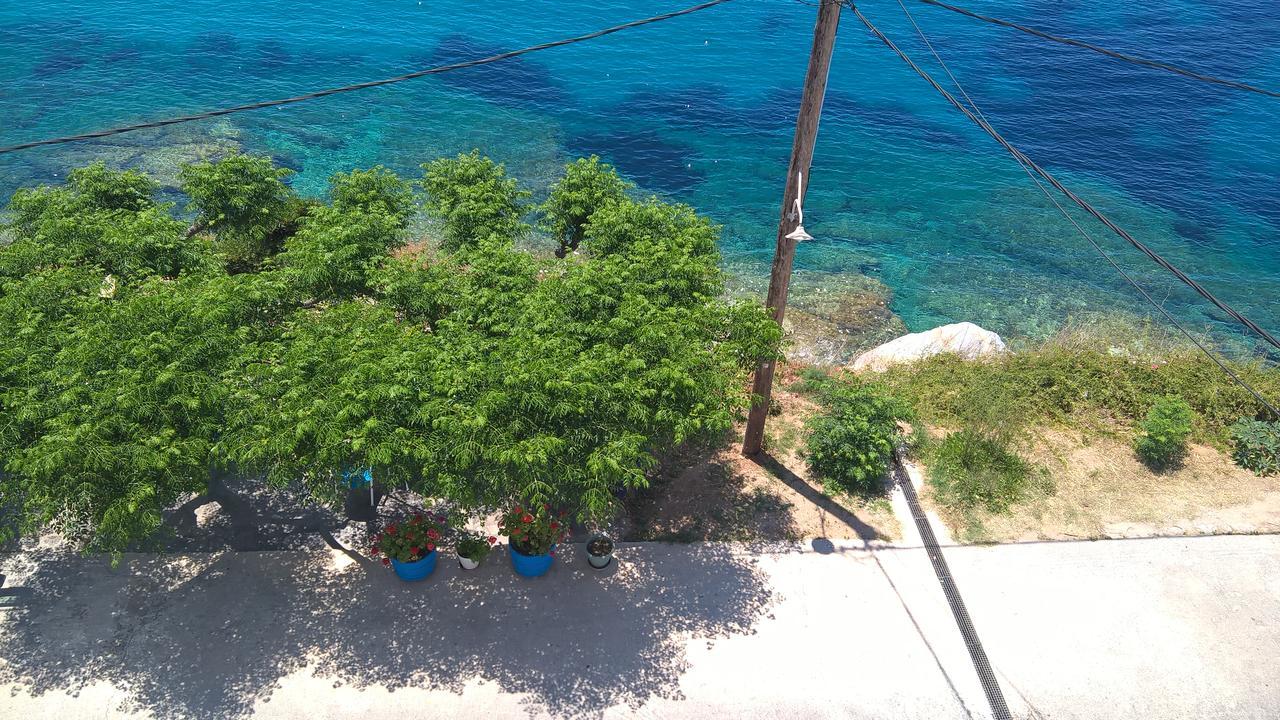 Villa Pitsa Batsíon Exterior foto